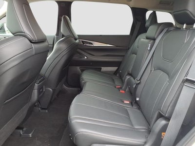 2025 INFINITI QX60 LUXE