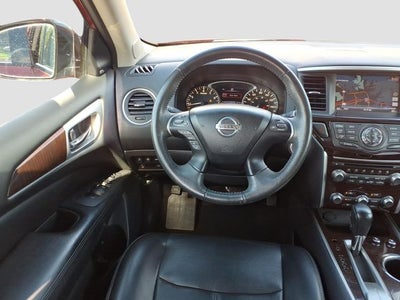 2016 Nissan Pathfinder Platinum