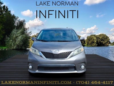 2011 Toyota Sienna SE