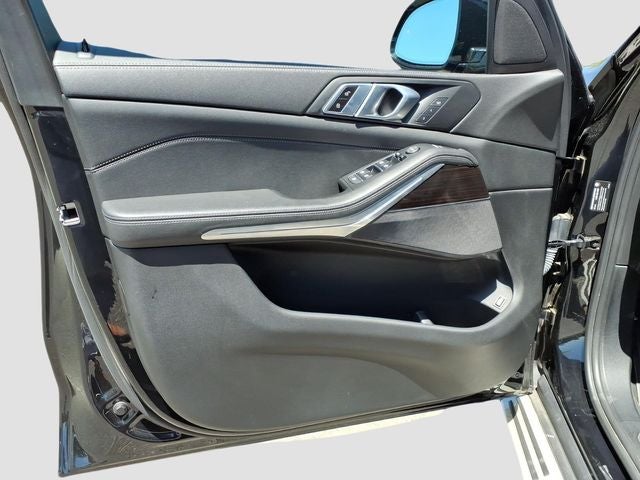 2023 BMW X5 xDrive45e