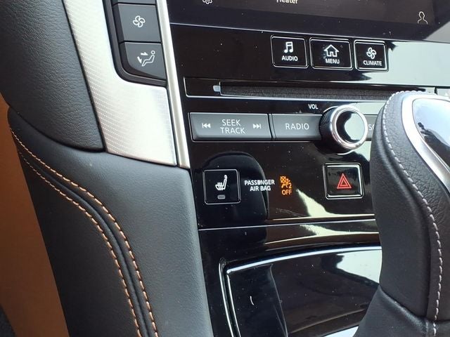 2023 INFINITI Q50 LUXE