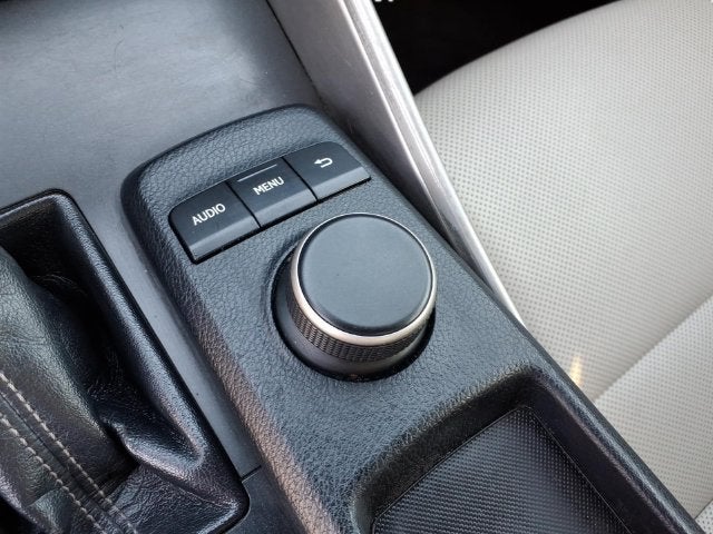2016 Lexus IS 200t 200t