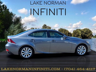 2016 Lexus IS 200t 200t