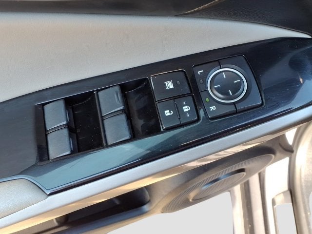 2016 Lexus IS 200t 200t