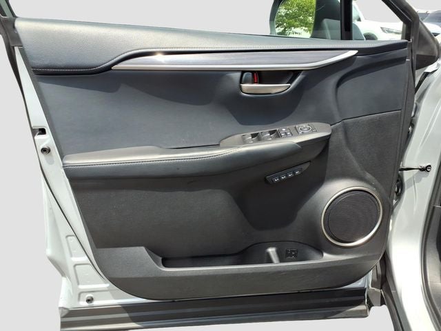 2015 Lexus NX 200t 200t