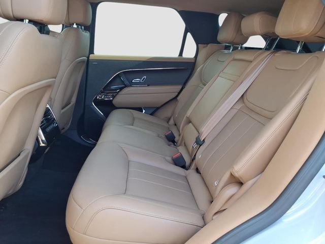 2025 Land Rover Range Rover Sport SE