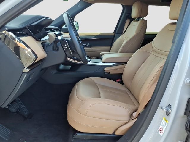 2025 Land Rover Range Rover Sport SE