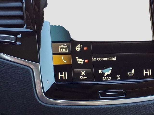 2022 Volvo XC90 Momentum