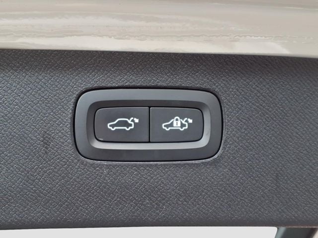 2022 Volvo XC90 Recharge Plug-In Hybrid Inscription