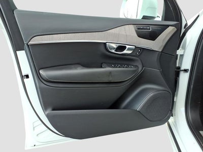 2022 Volvo XC90 Recharge Plug-In Hybrid Inscription