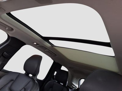 2022 Volvo XC90 Recharge Plug-In Hybrid Inscription