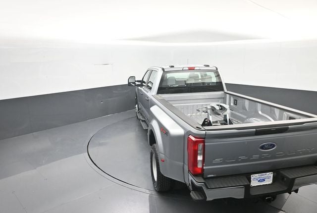 2024 Ford Super Duty F-350 DRW XL