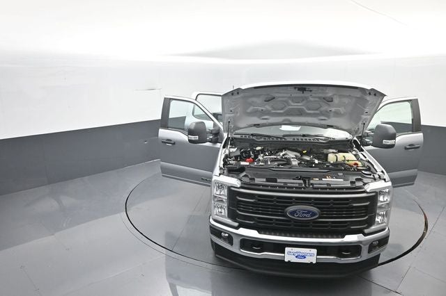 2024 Ford Super Duty F-350 DRW XL