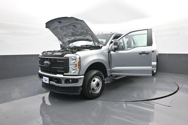 2024 Ford Super Duty F-350 DRW XL