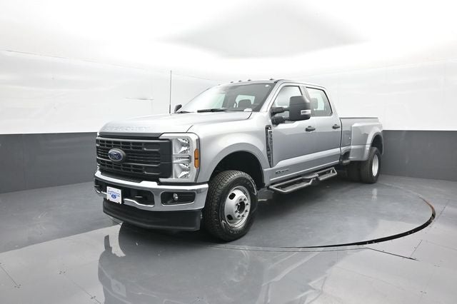 2024 Ford Super Duty F-350 DRW XL