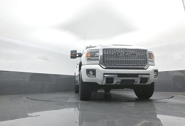 2019 GMC Sierra 2500HD Denali