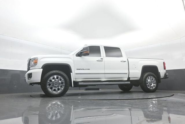2019 GMC Sierra 2500HD Denali