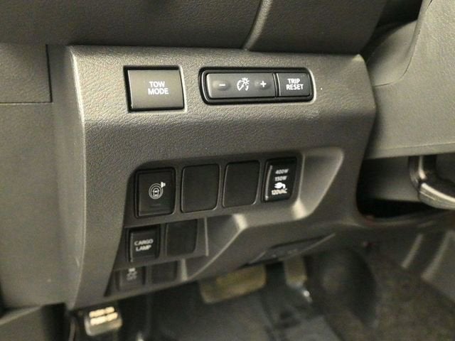 2025 Nissan Frontier PRO-X