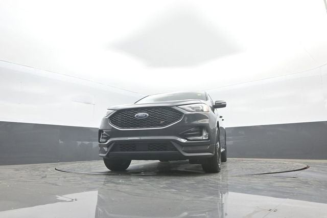 2021 Ford Edge ST
