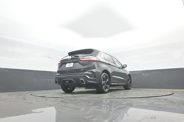 2021 Ford Edge ST