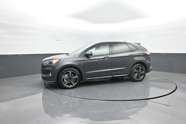 2021 Ford Edge ST