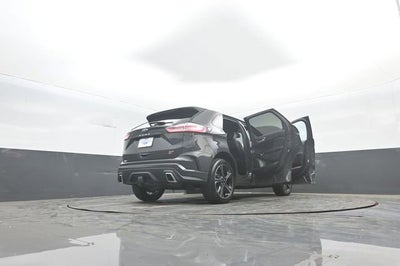 2021 Ford Edge ST