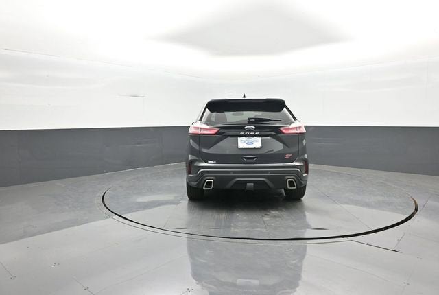 2021 Ford Edge ST