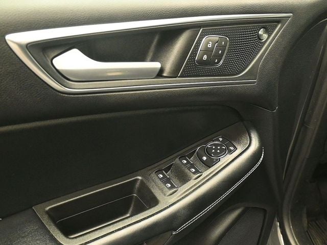 2021 Ford Edge ST