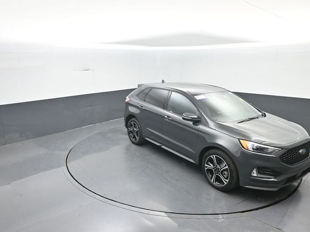 2021 Ford Edge ST