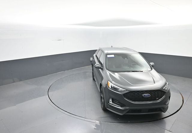 2021 Ford Edge ST