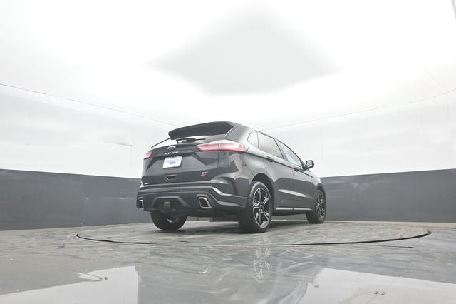2021 Ford Edge ST