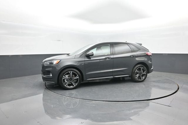 2021 Ford Edge ST