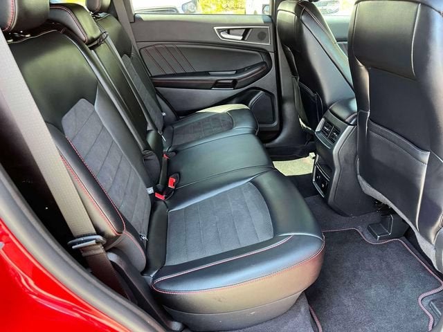 2024 Ford Edge ST Line