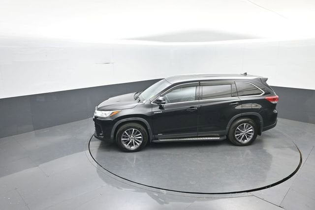 2019 Toyota Highlander Hybrid XLE