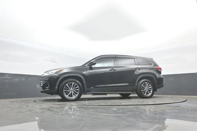 2019 Toyota Highlander Hybrid XLE