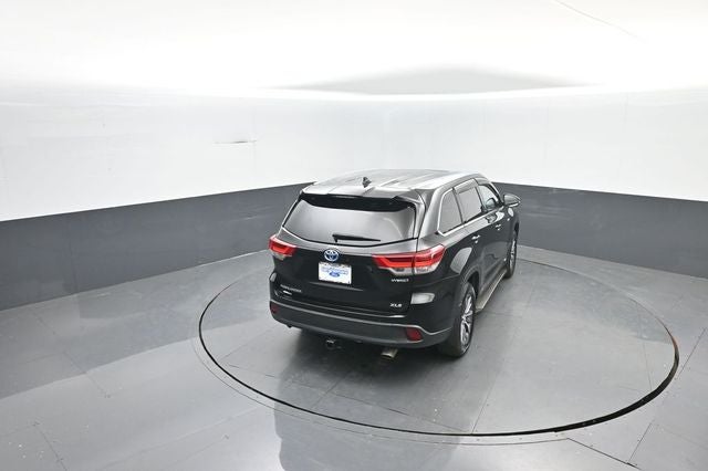 2019 Toyota Highlander Hybrid XLE