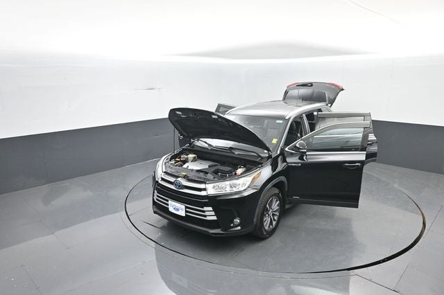 2019 Toyota Highlander Hybrid XLE