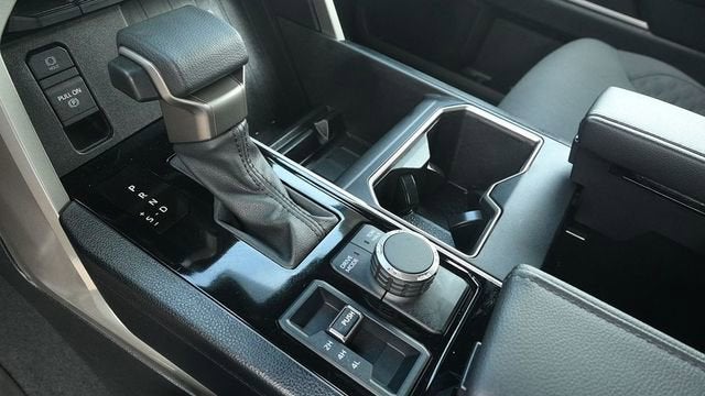 2026 Toyota Tundra 4WD SR5