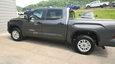 2026 Toyota Tundra 4WD SR5