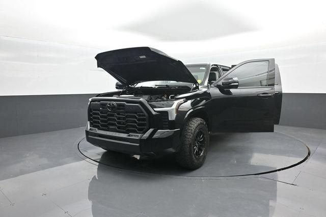 2023 Toyota Tundra 4WD SR5