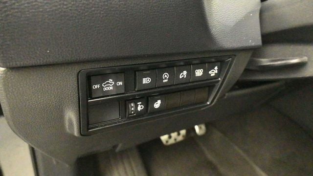 2023 Toyota Tundra 4WD SR5