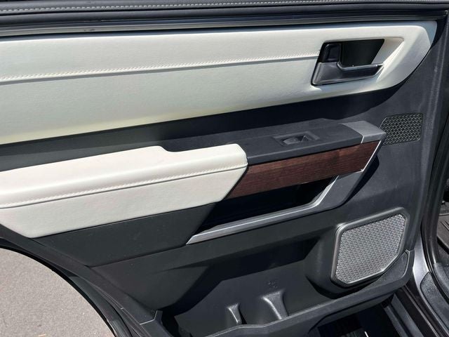 2024 Toyota Sequoia Capstone
