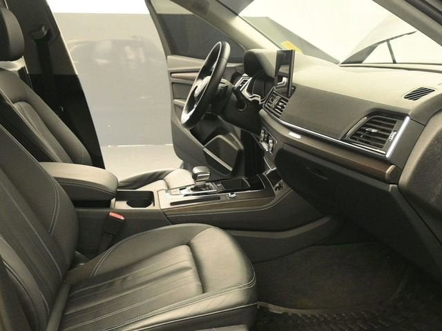 2023 Audi Q5 Premium Plus