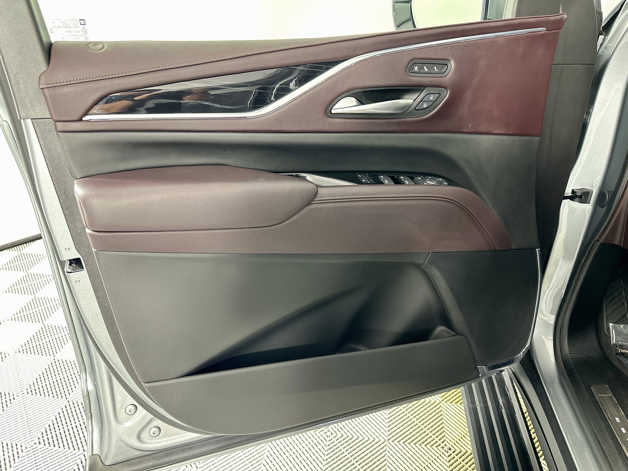 2024 Cadillac Escalade ESV V-Series