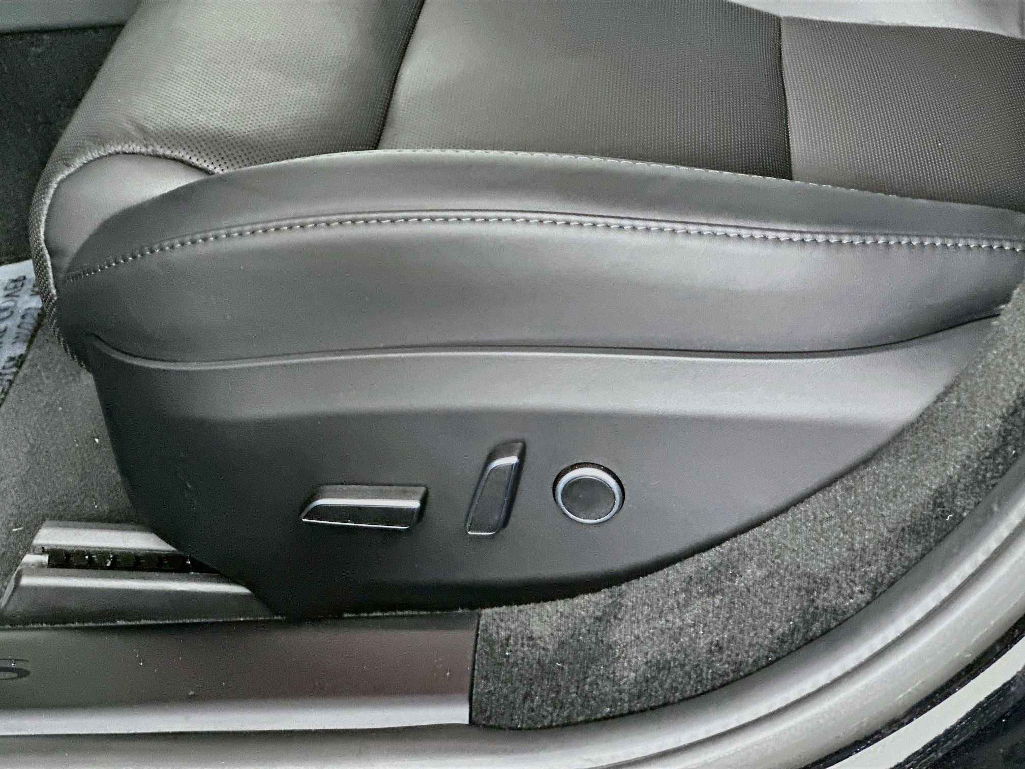 2022 Tesla Model S Base