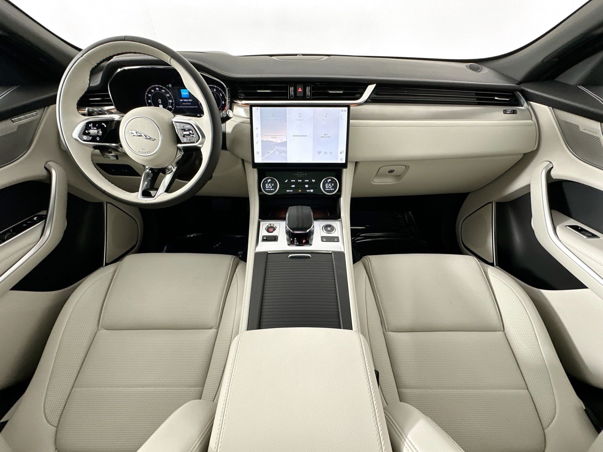 2026 Jaguar F-PACE P250 R-Dynamic S