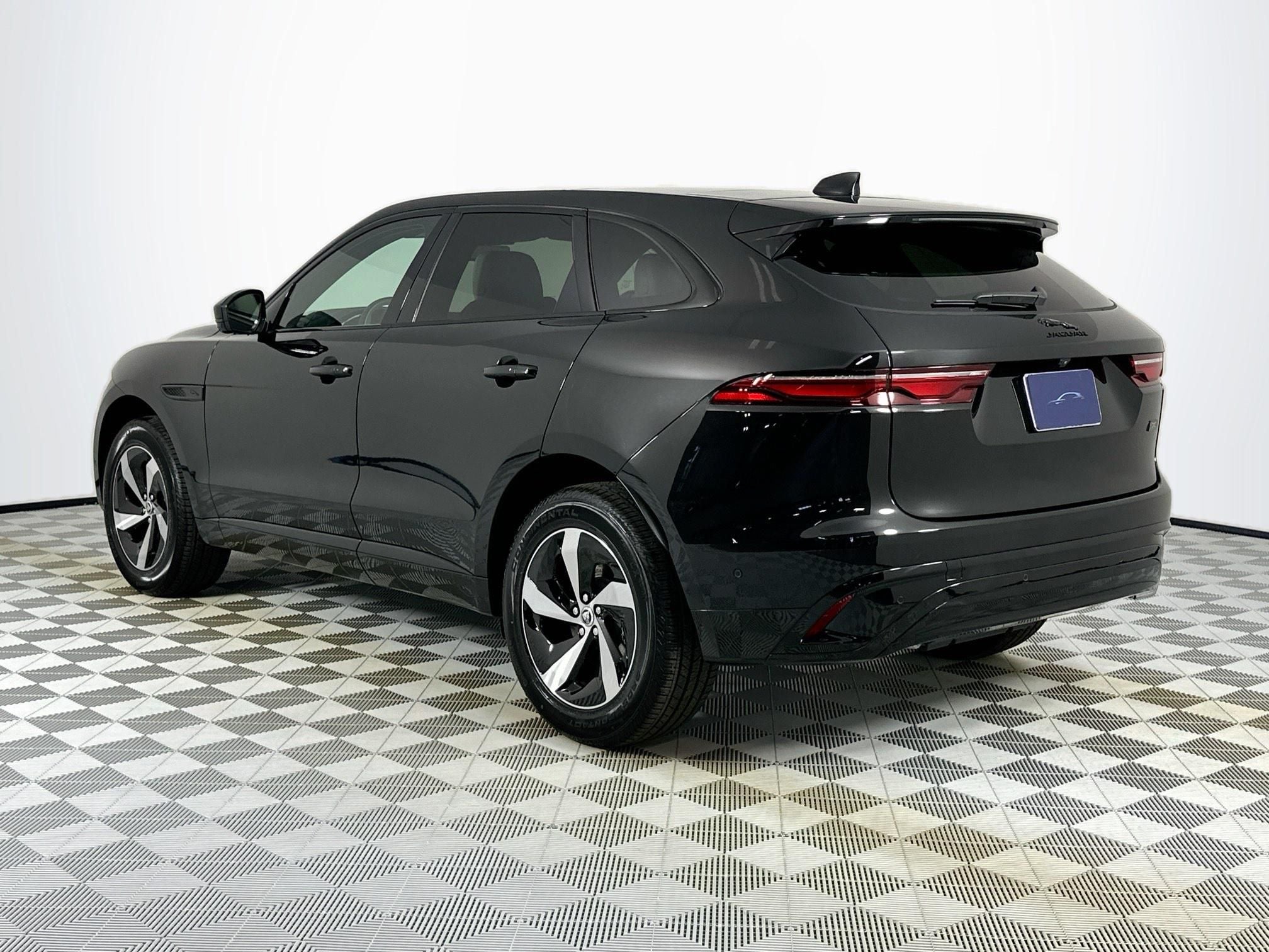 2026 Jaguar F-PACE P250 R-Dynamic S