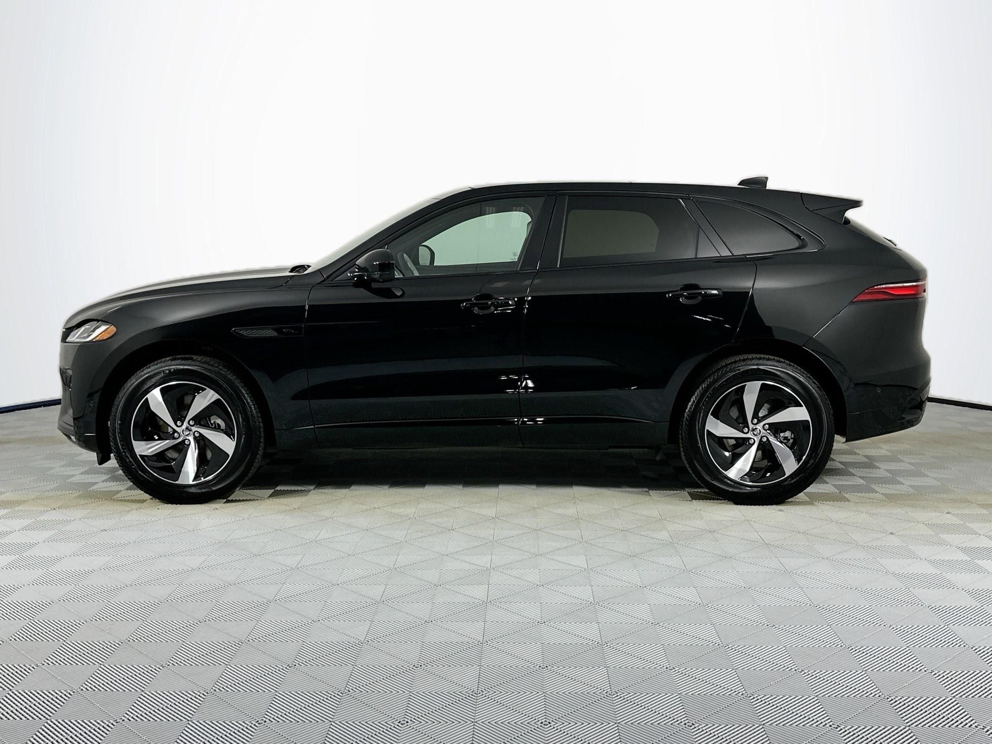 2026 Jaguar F-PACE P250 R-Dynamic S