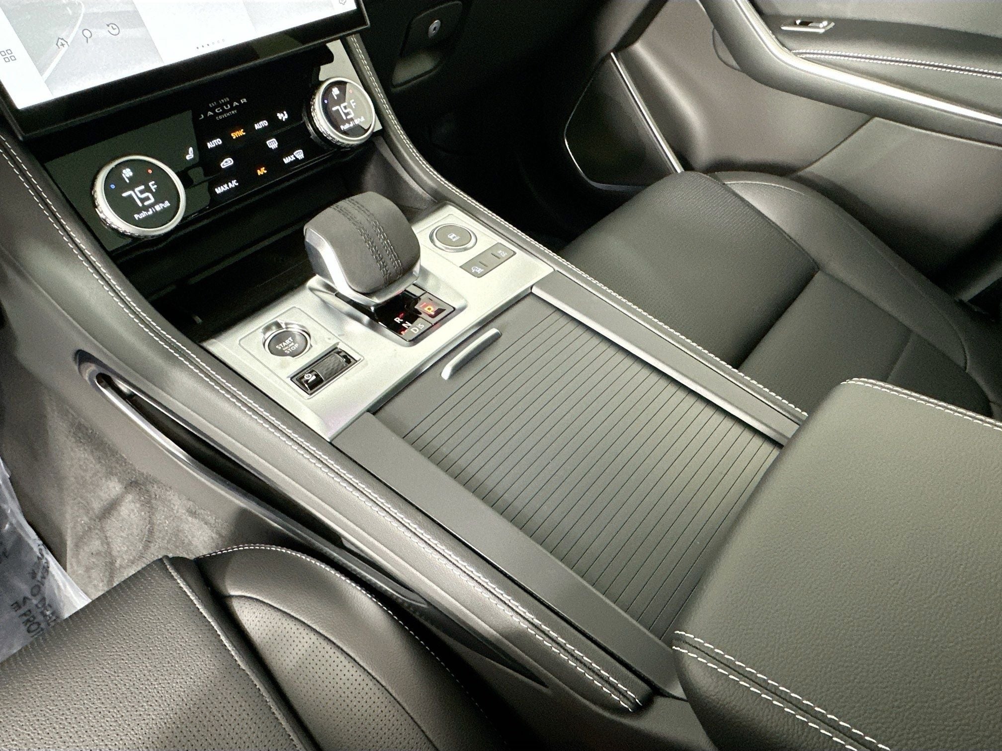 2026 Jaguar F-PACE P250 R-Dynamic S