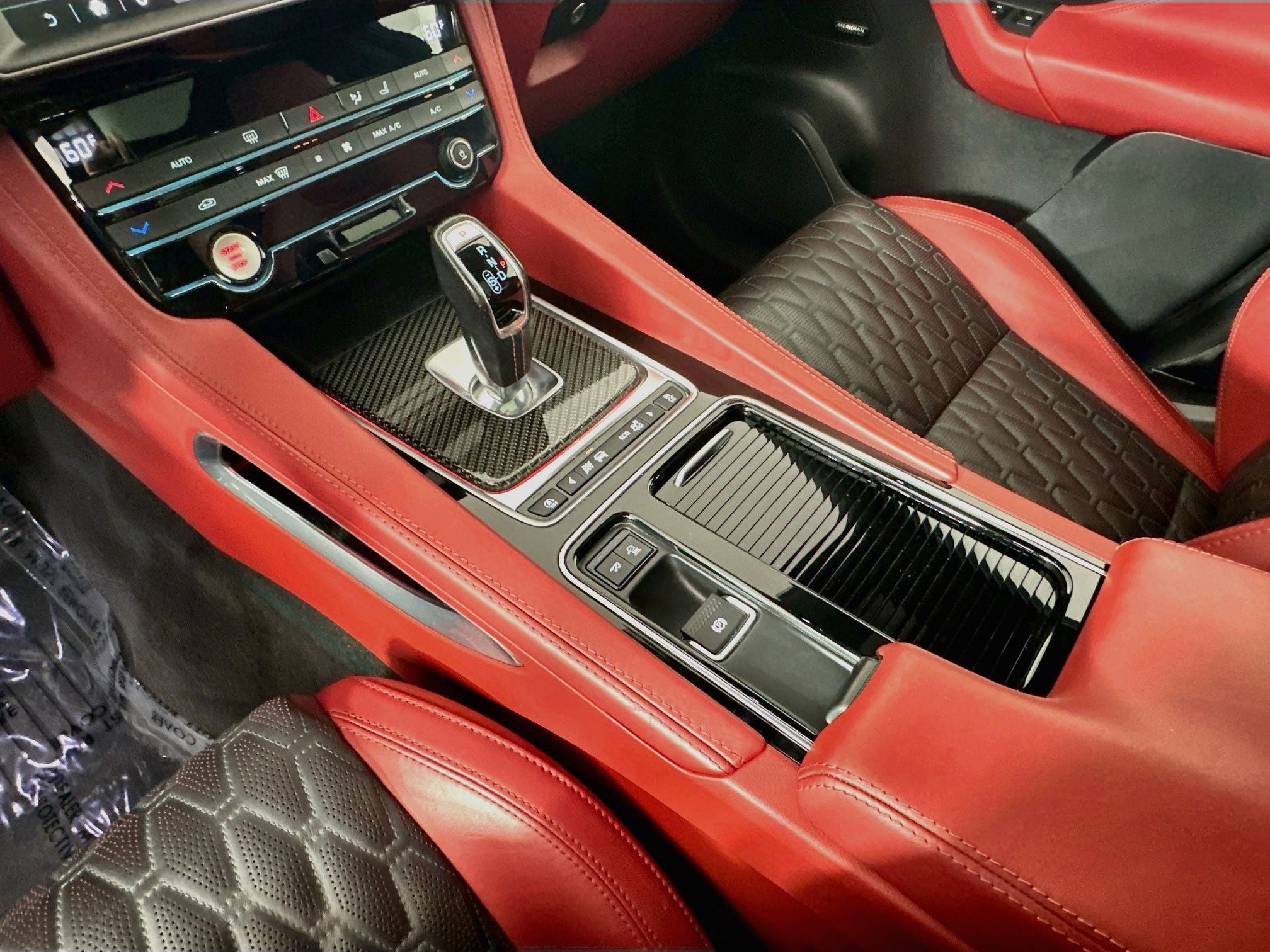 2020 Jaguar F-PACE SVR